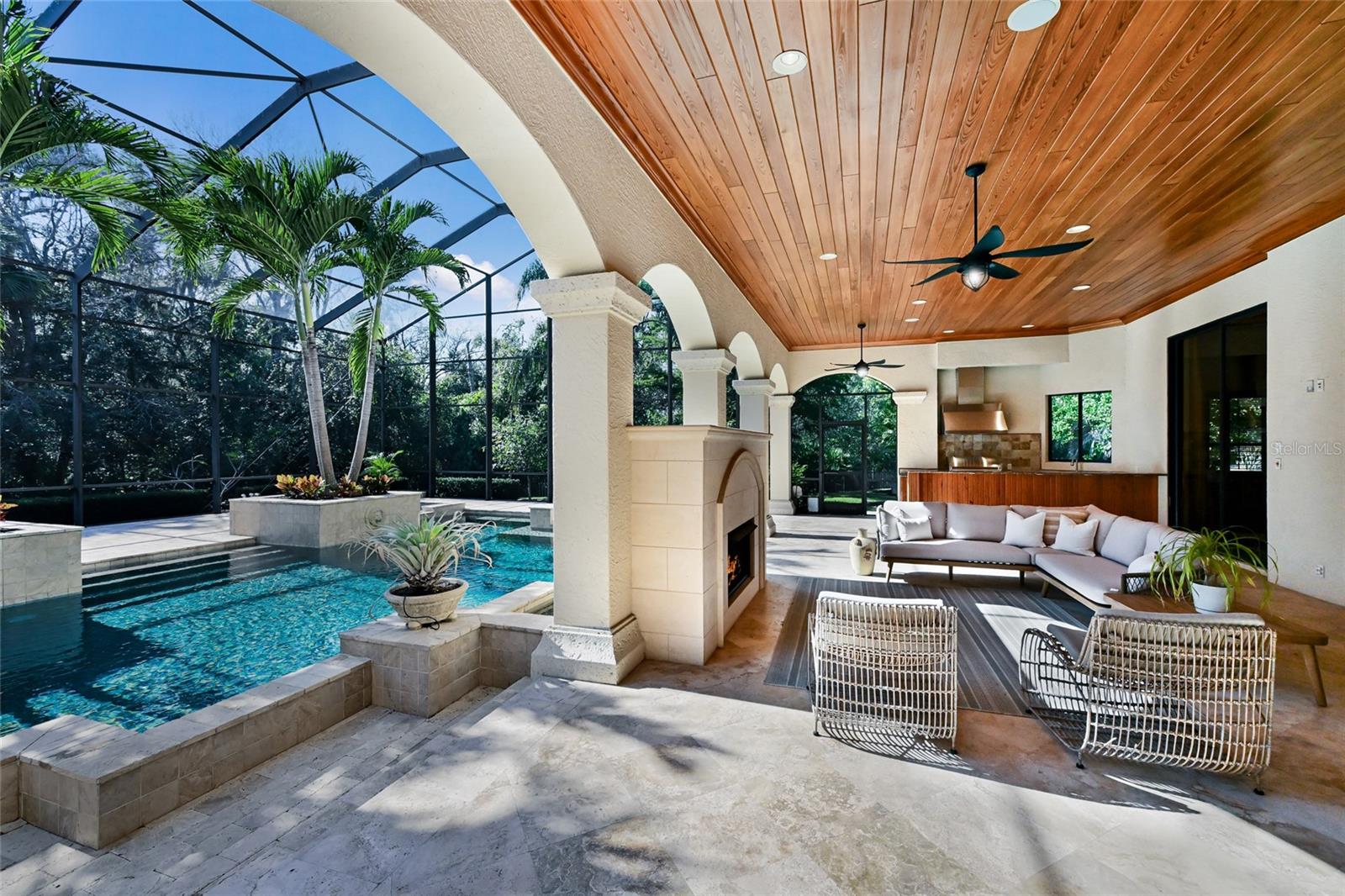 LAKEWOOD RANCH COUNTRY CLUB VILLAGE U&X - Residential