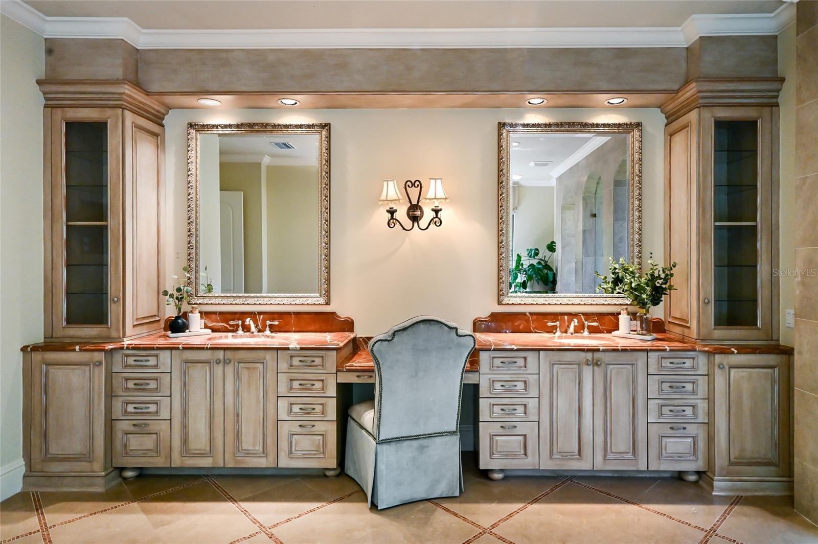 LAKEWOOD RANCH COUNTRY CLUB VILLAGE U&X - Residential