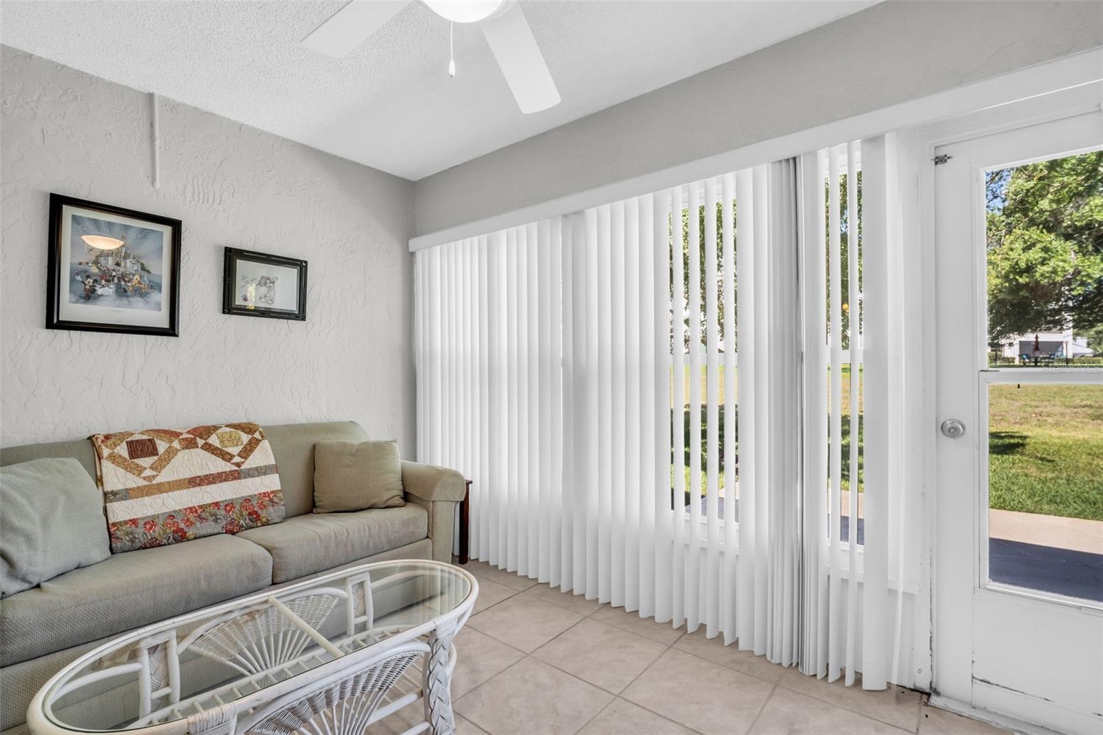 HIGHLAND LAKES VILLAS ON THE GREEN - Residential