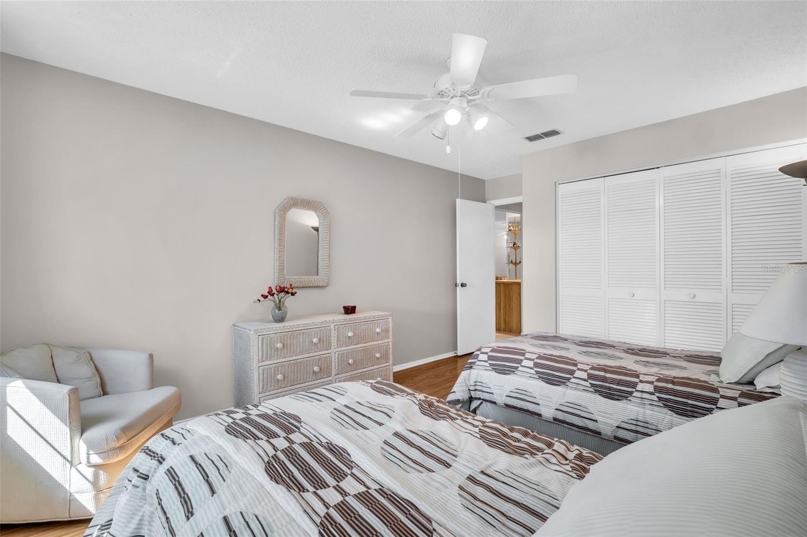 HIGHLAND LAKES VILLAS ON THE GREEN - Residential