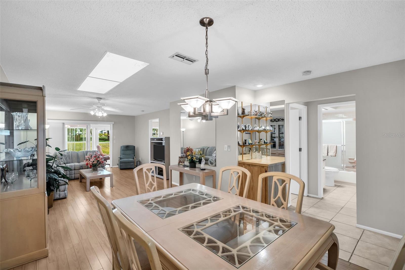 HIGHLAND LAKES VILLAS ON THE GREEN - Residential