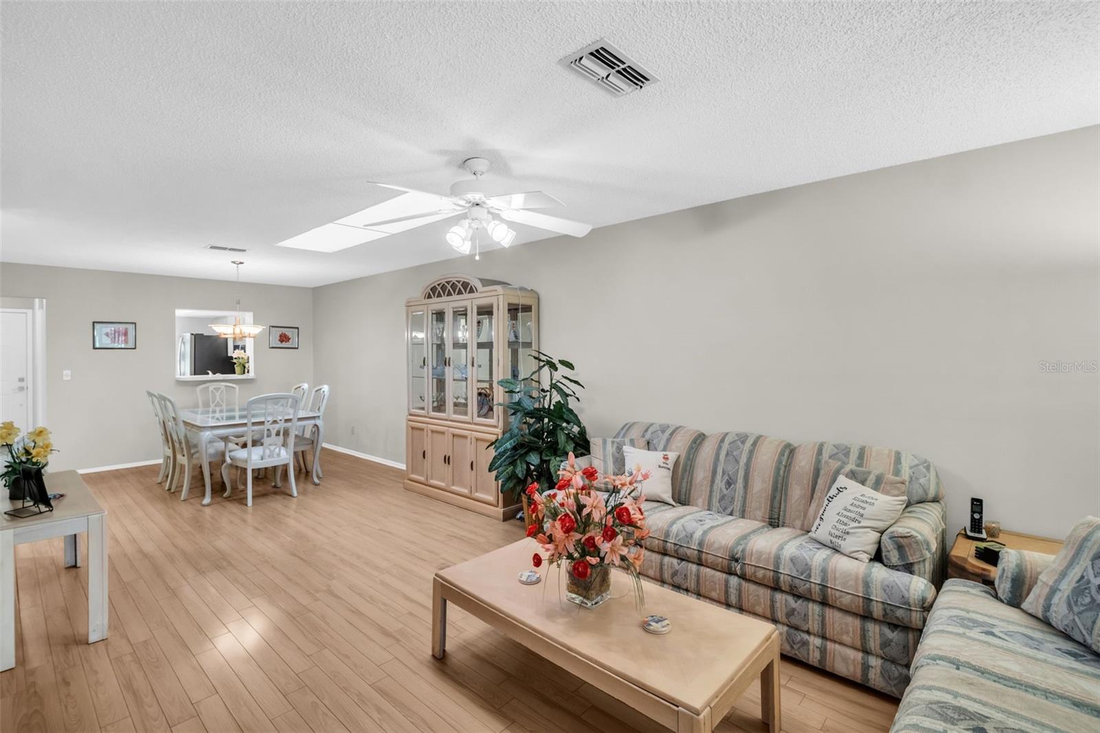 HIGHLAND LAKES VILLAS ON THE GREEN - Residential