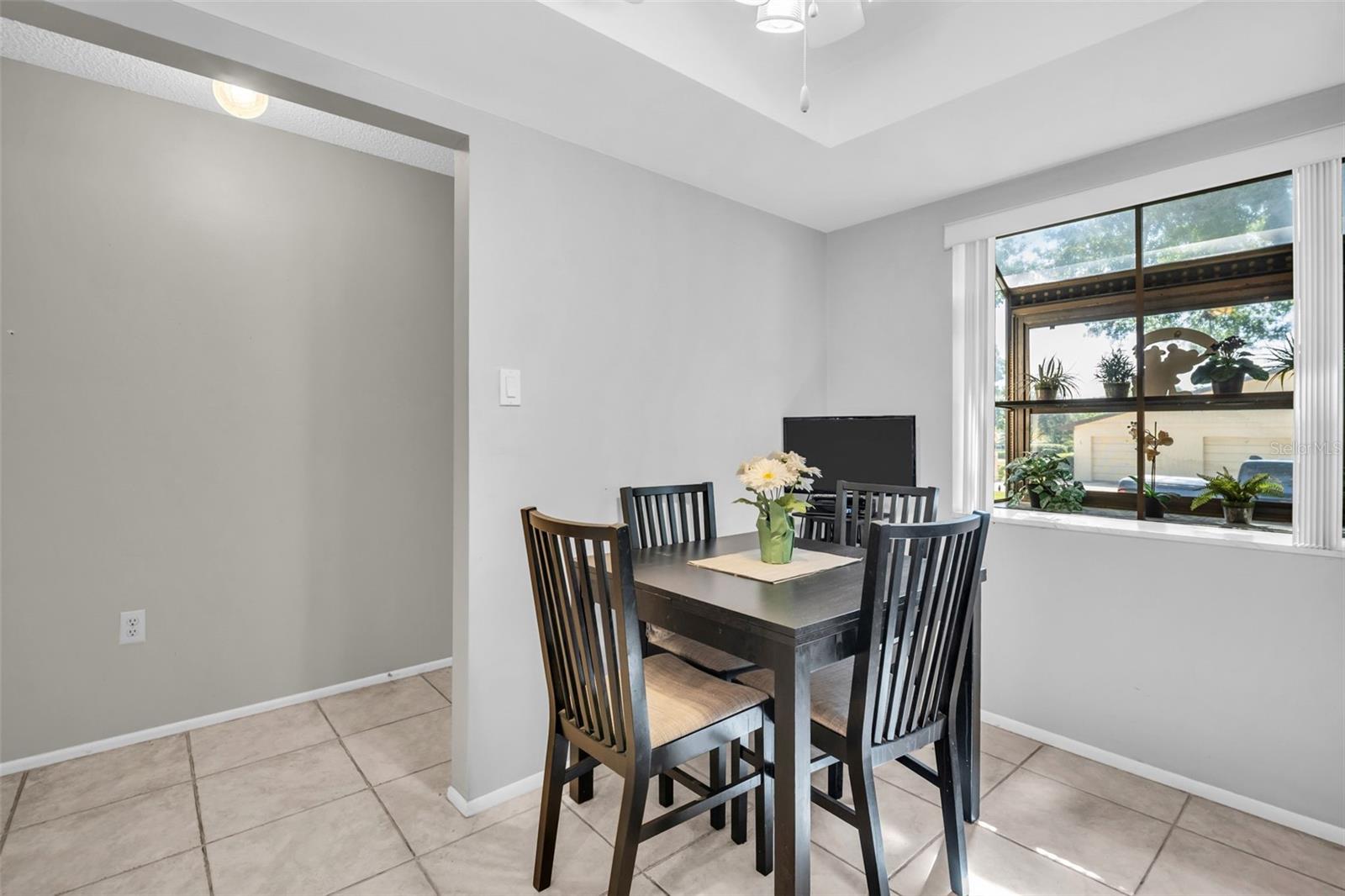 HIGHLAND LAKES VILLAS ON THE GREEN - Residential