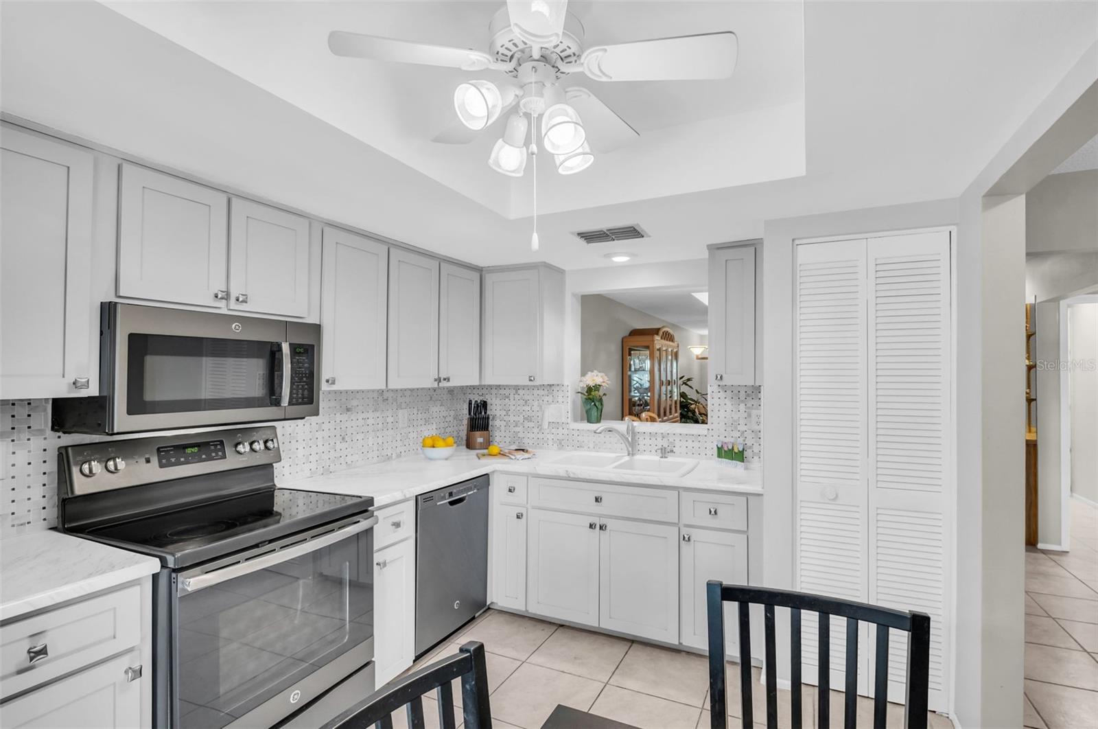 HIGHLAND LAKES VILLAS ON THE GREEN - Residential