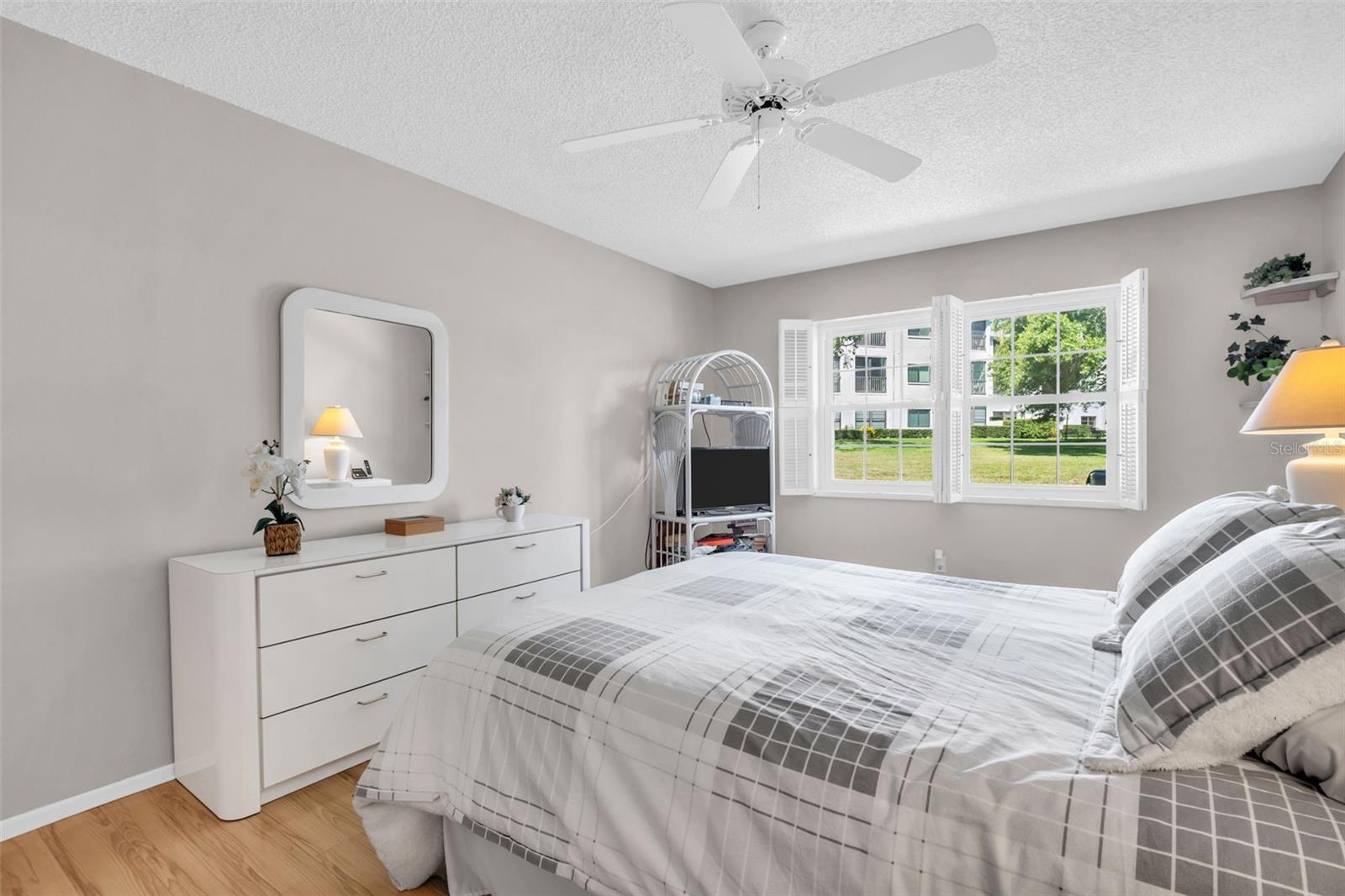 HIGHLAND LAKES VILLAS ON THE GREEN - Residential