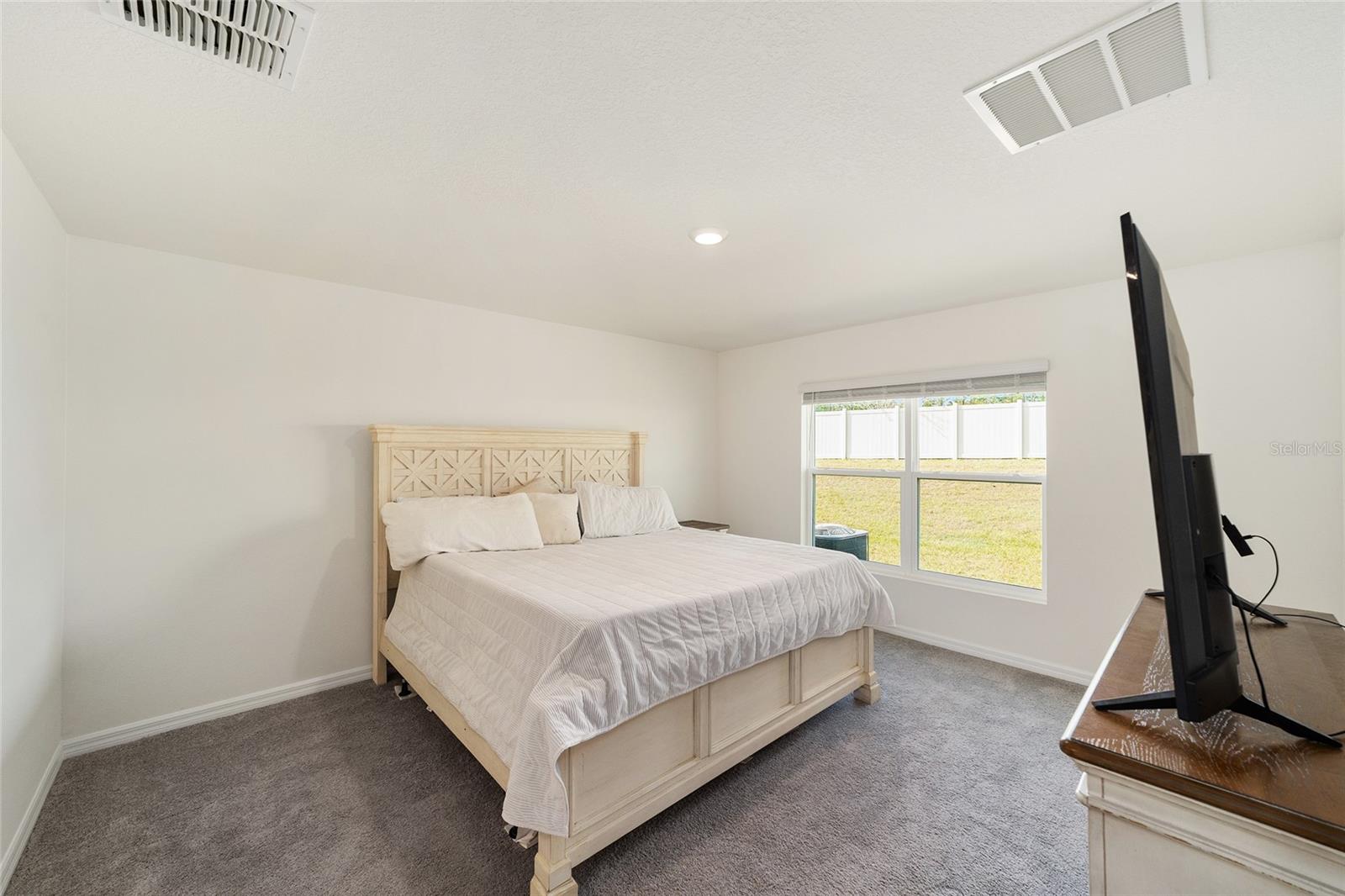 MARION OAKS UN EIGHT FIRST RE - Residential