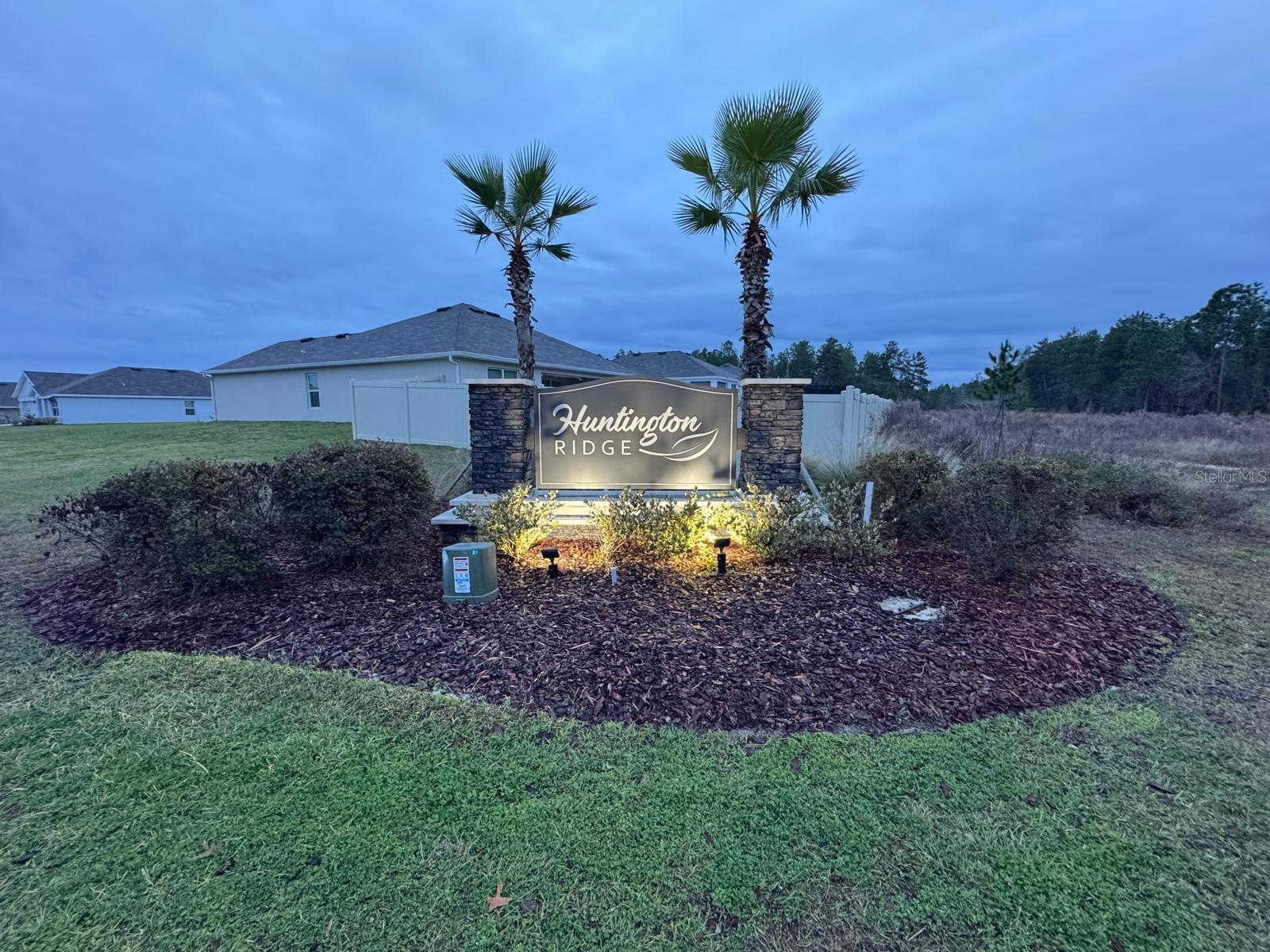 MARION OAKS UN EIGHT FIRST RE - Residential