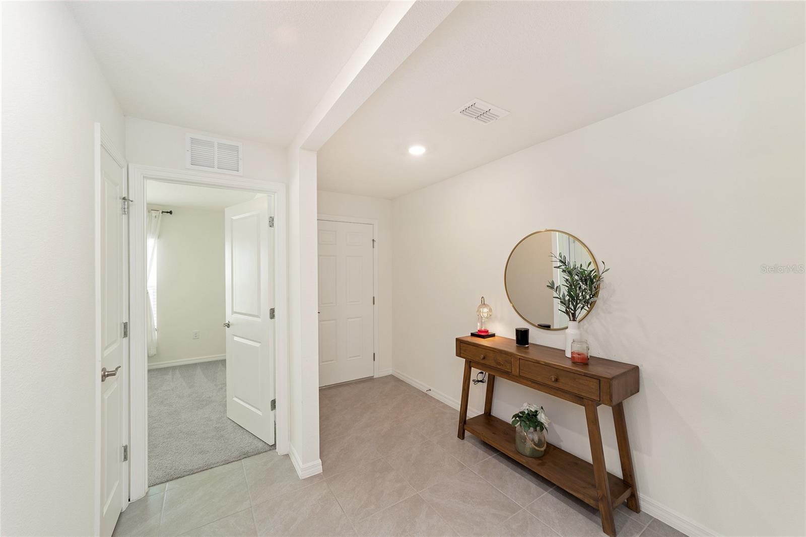 MARION OAKS UN EIGHT FIRST RE - Residential