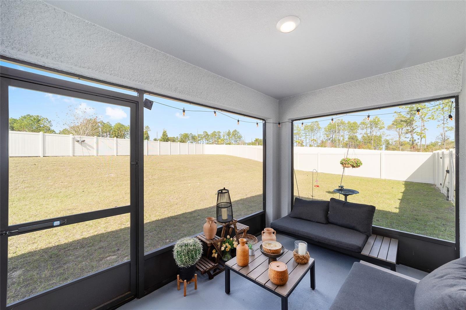 MARION OAKS UN EIGHT FIRST RE - Residential