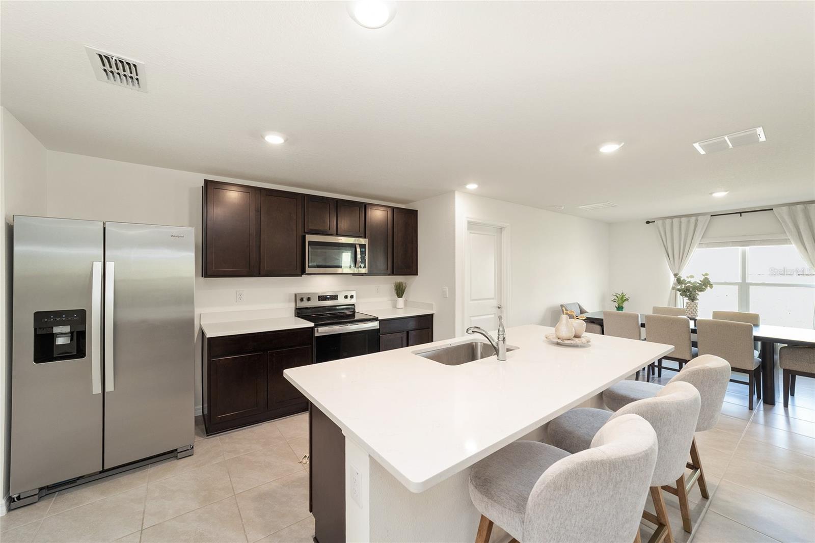 MARION OAKS UN EIGHT FIRST RE - Residential