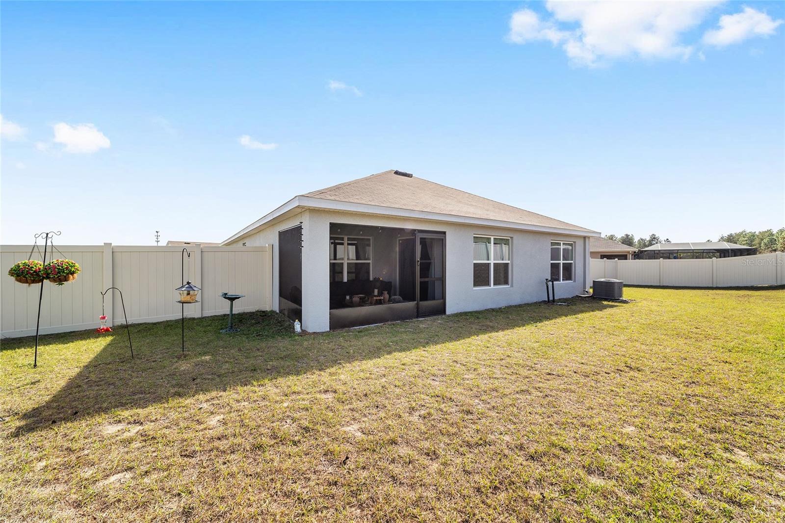 MARION OAKS UN EIGHT FIRST RE - Residential