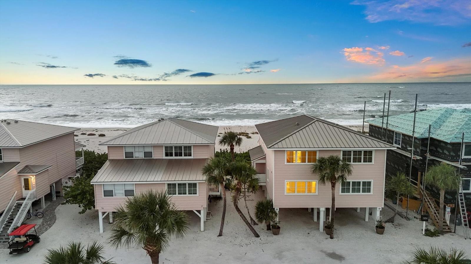 LIGHTHOUSE RESIDENCE 18 - Residential