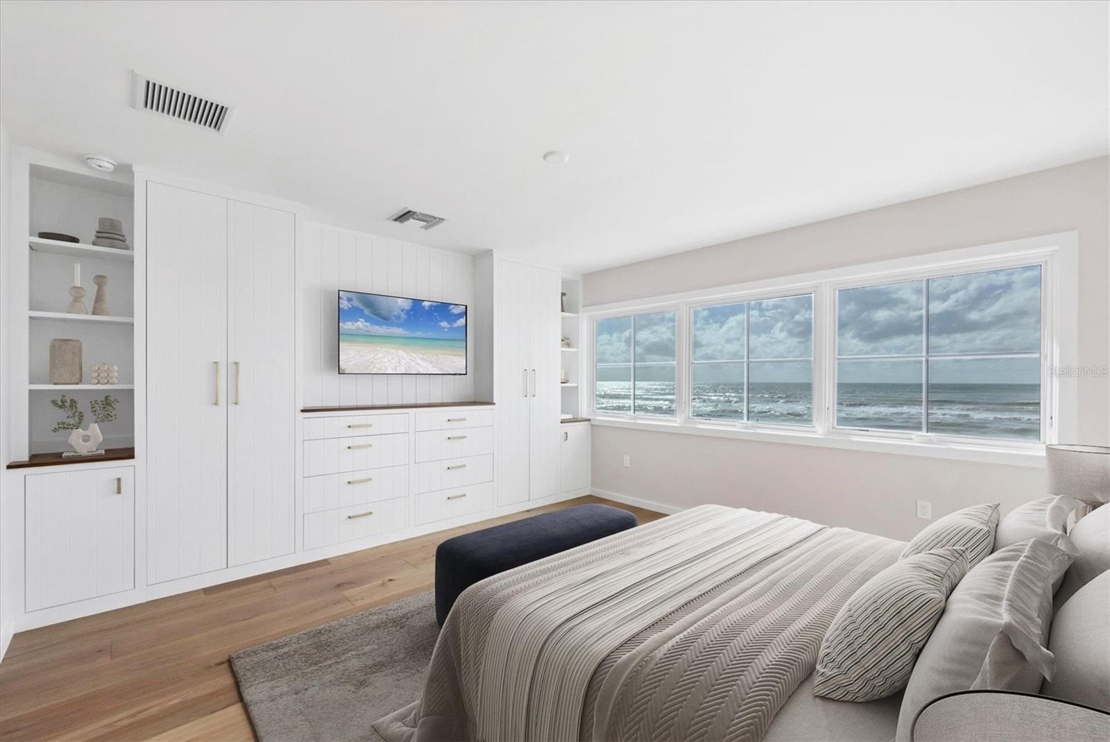 LIGHTHOUSE RESIDENCE 18 - Residential