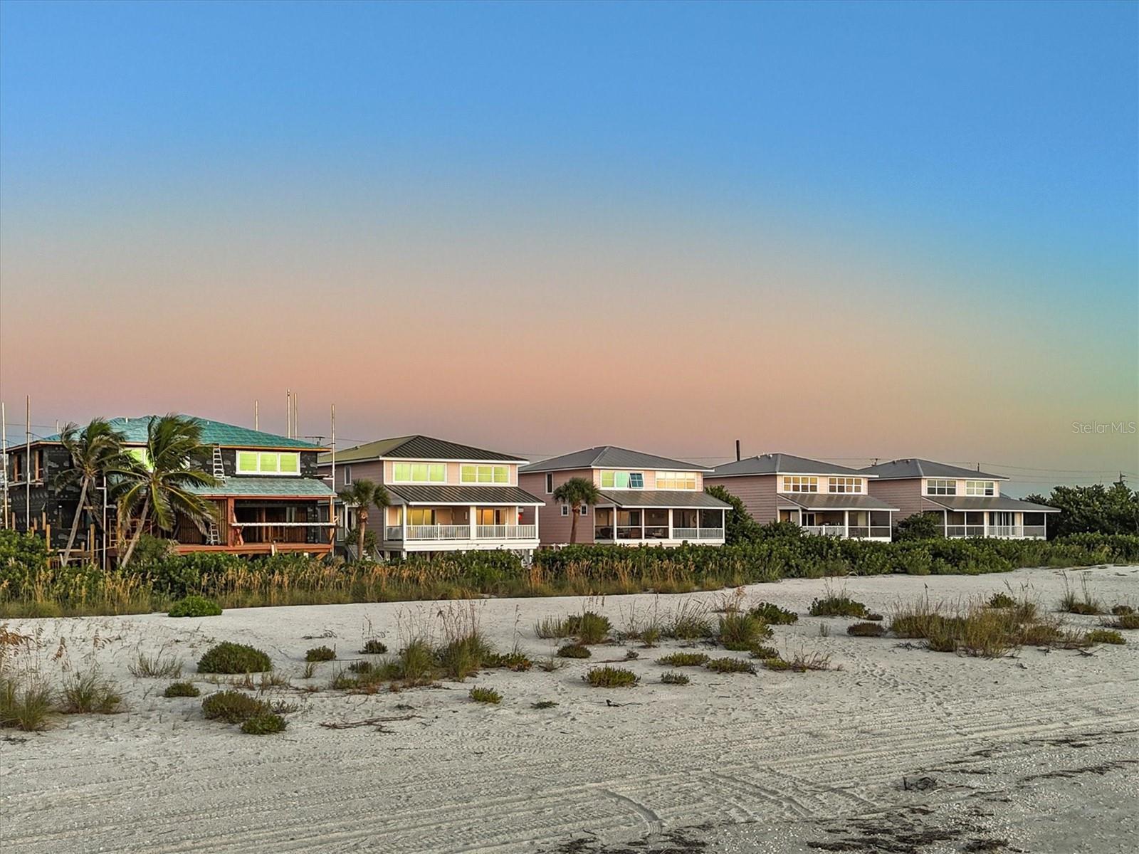 LIGHTHOUSE RESIDENCE 18 - Residential