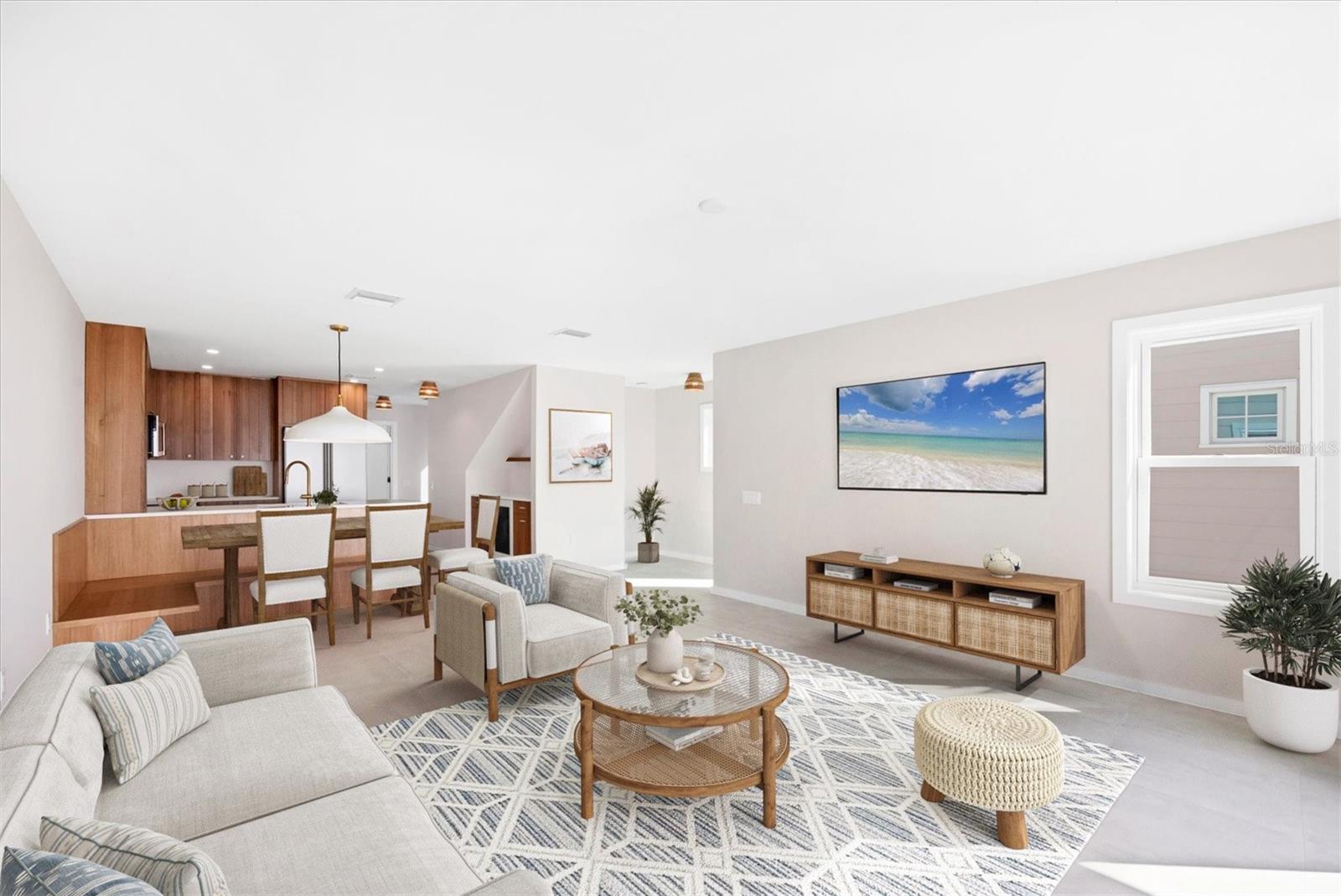 LIGHTHOUSE RESIDENCE 18 - Residential