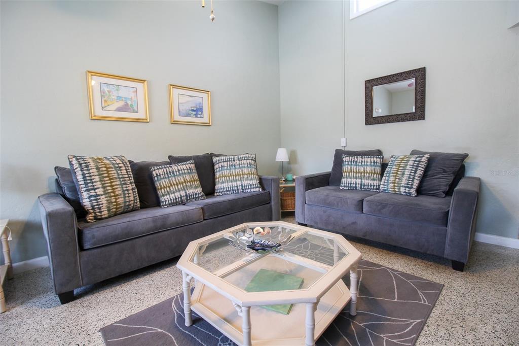 GOLDEN BEACH - Residential Lease