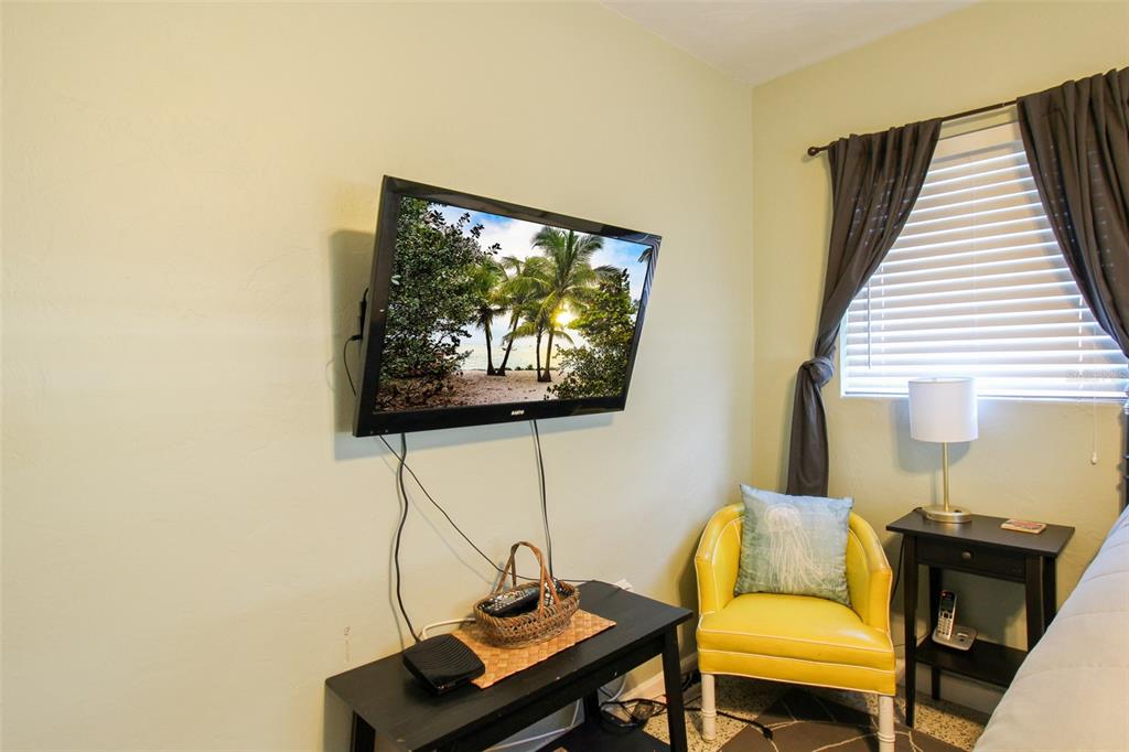 GOLDEN BEACH - Residential Lease