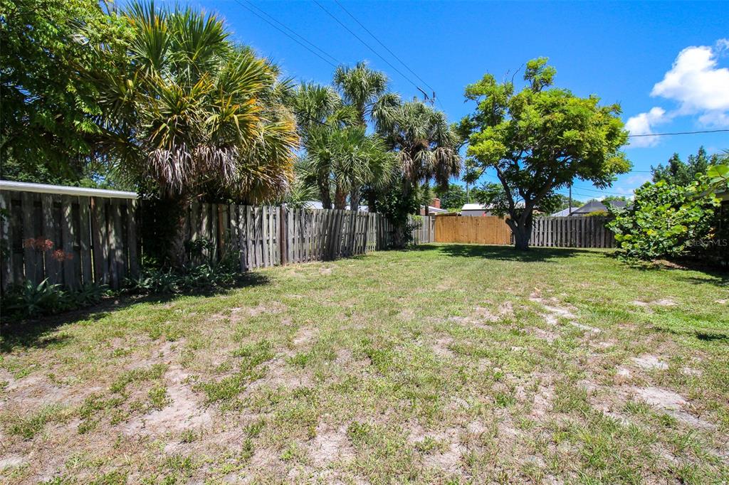 GOLDEN BEACH - Residential Lease