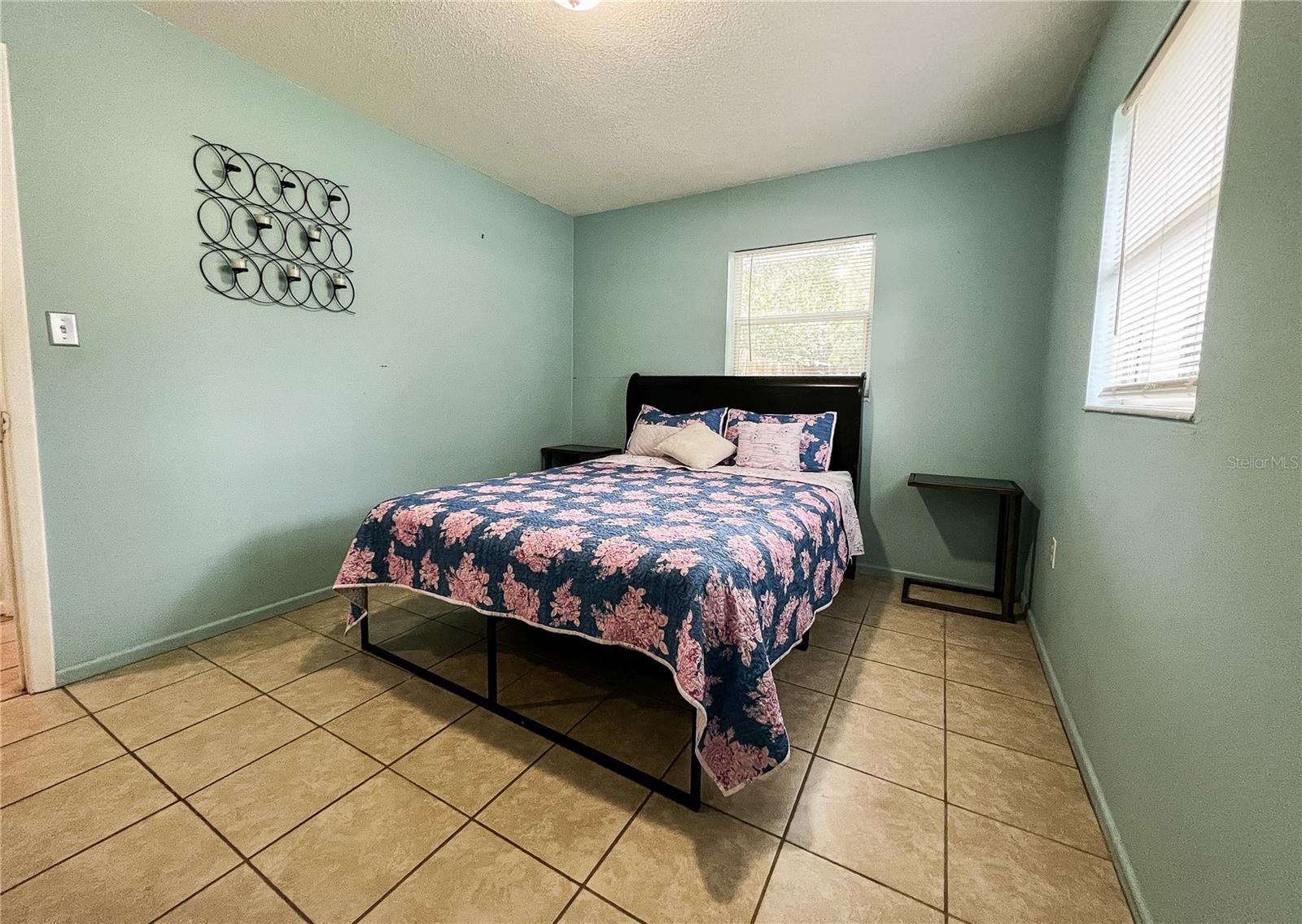MOGGS ADD - Residential