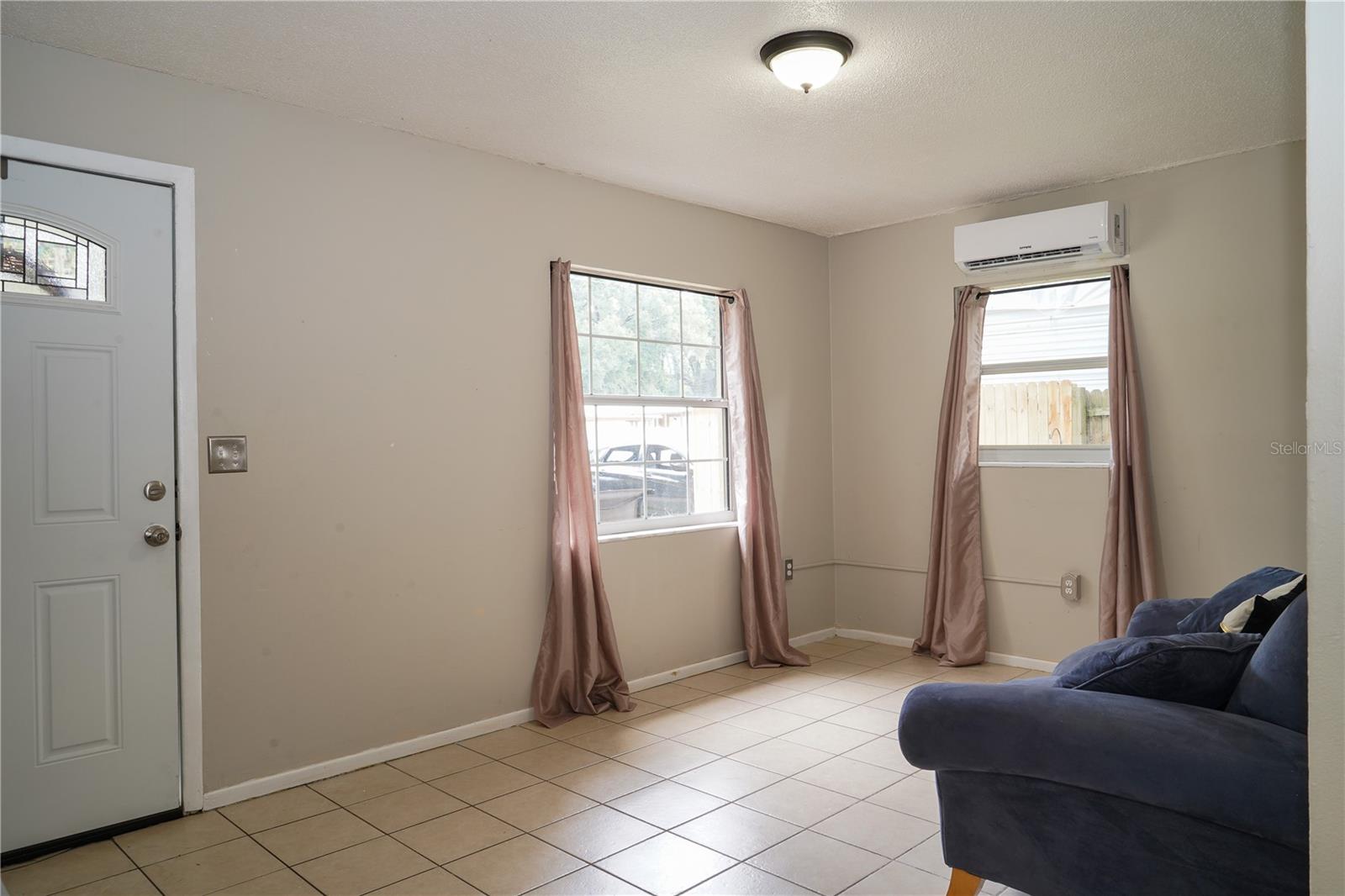 MOGGS ADD - Residential