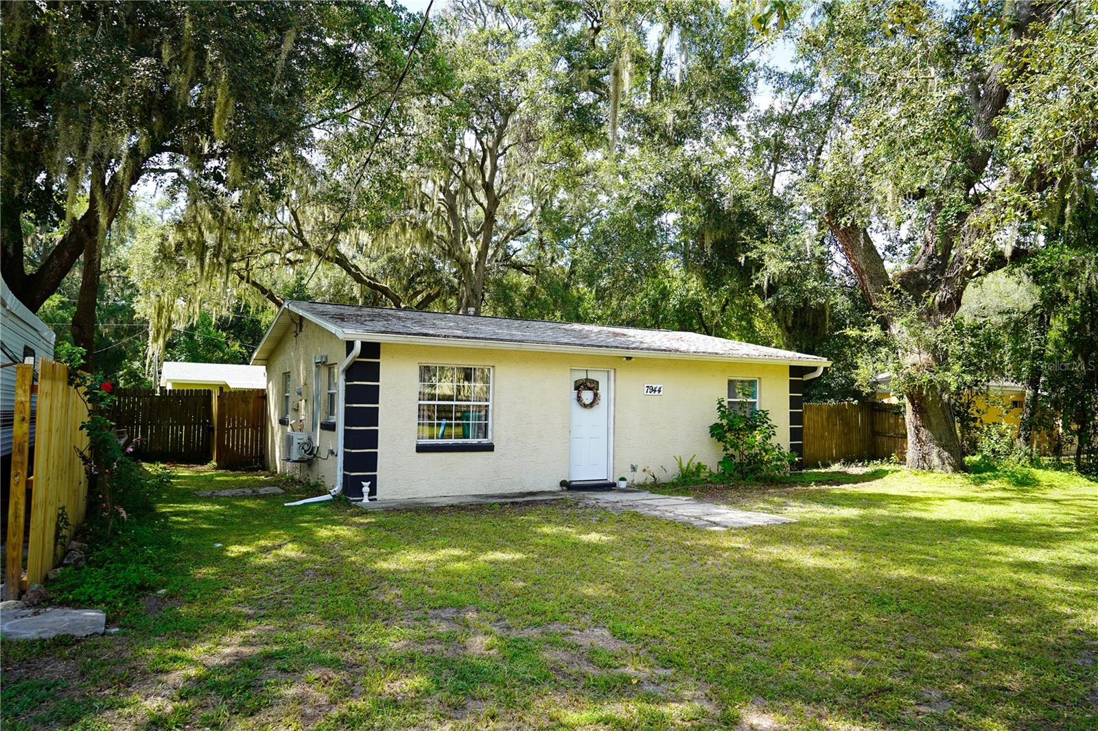 MOGGS ADD - Residential