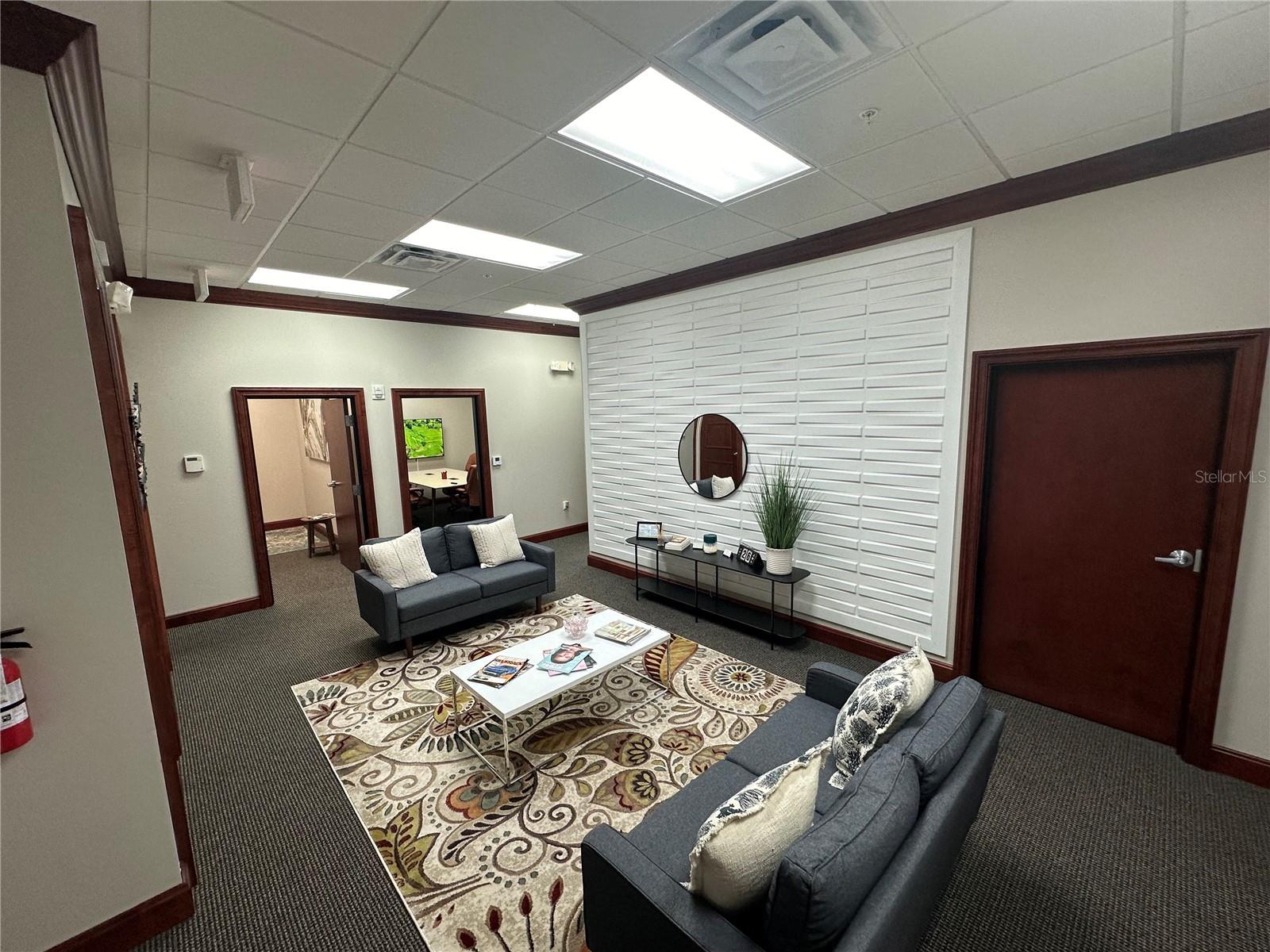 OFFICES/VERANDA PARK - Commercial Sale