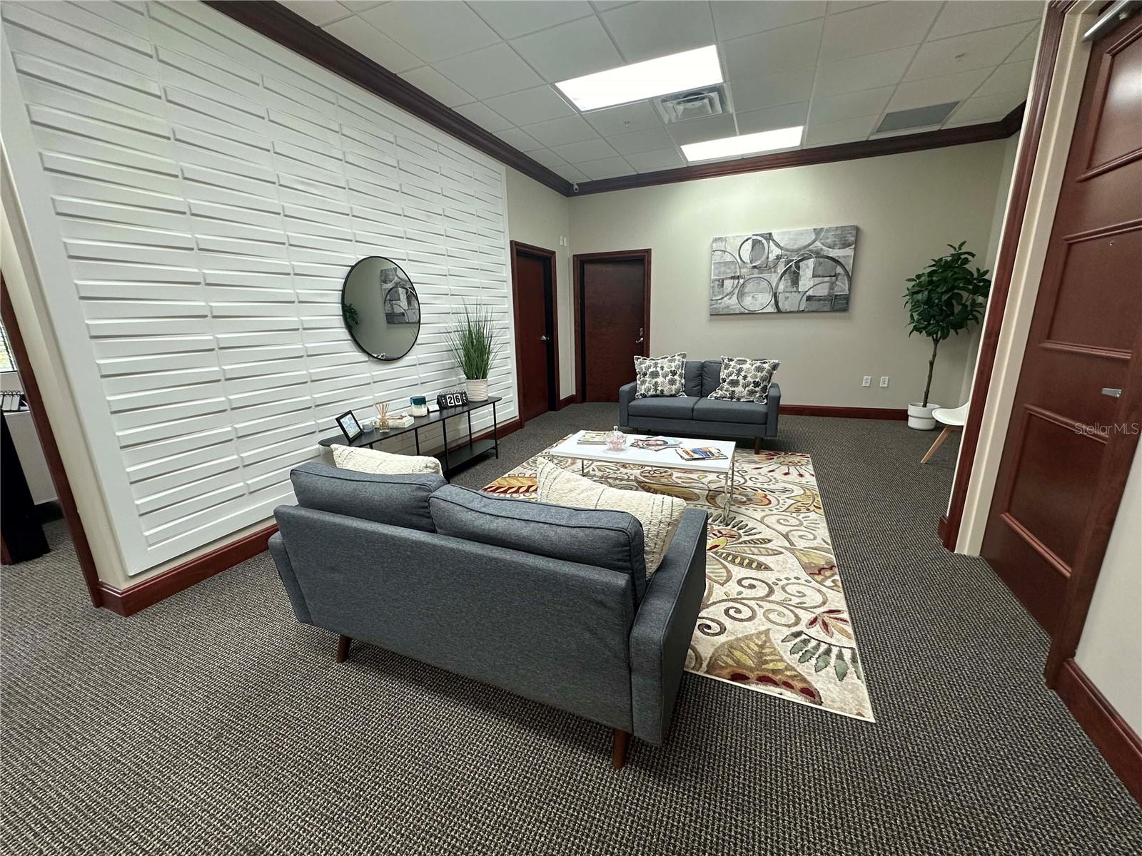 OFFICES/VERANDA PARK - Commercial Sale