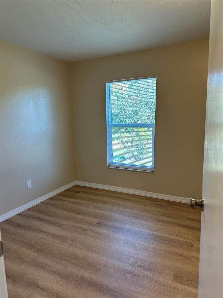 PLANTATION ESTATES UNIT 21 - Residential Lease