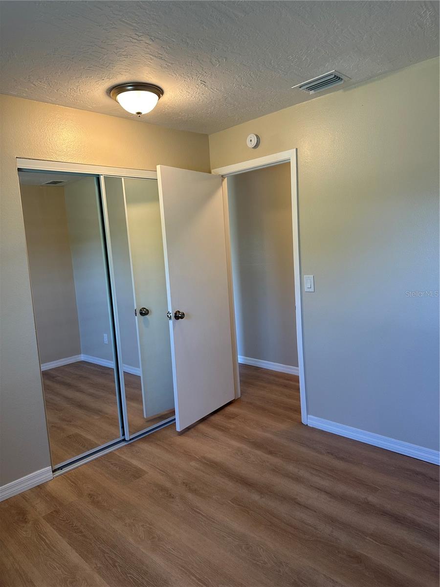 PLANTATION ESTATES UNIT 21 - Residential Lease