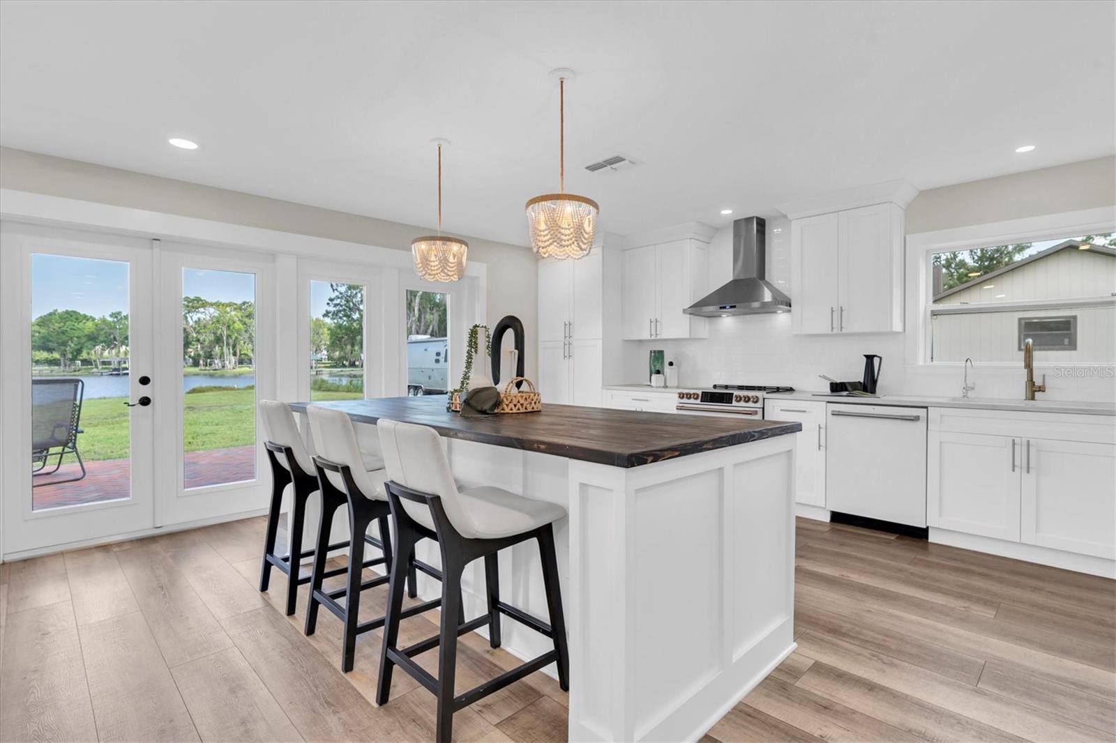 18102 SPENCER ROAD