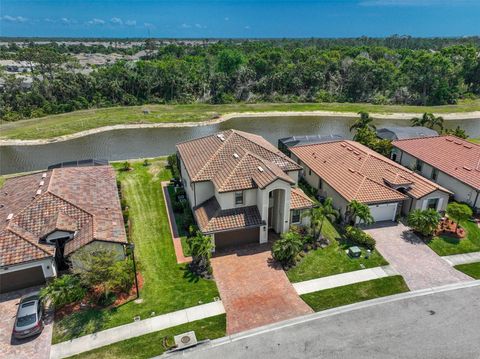 A home in VENICE