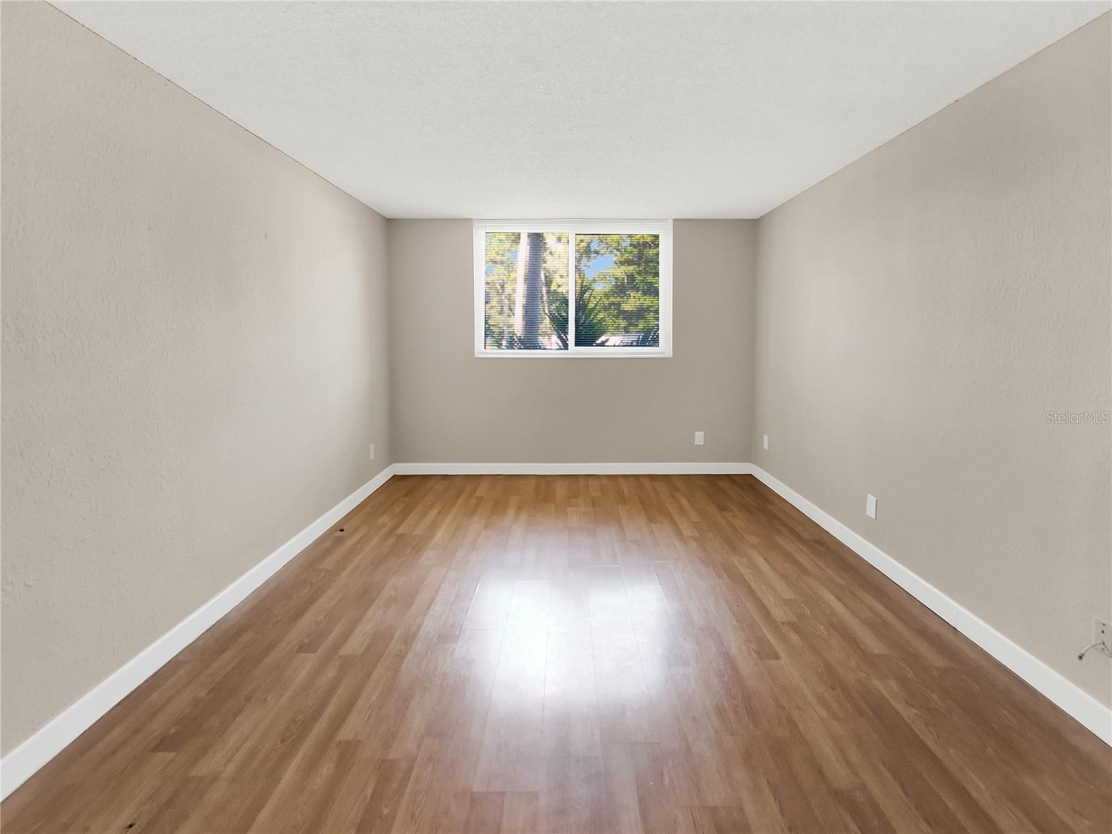 SARASOTA PALMS - Residential