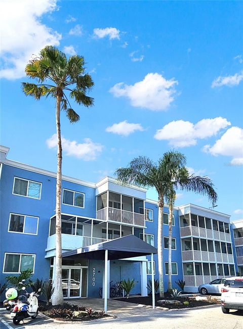 Photo of 2700 Coconut Bay Lane #419, Sarasota, FL 34237 (MLS # S5127342)
