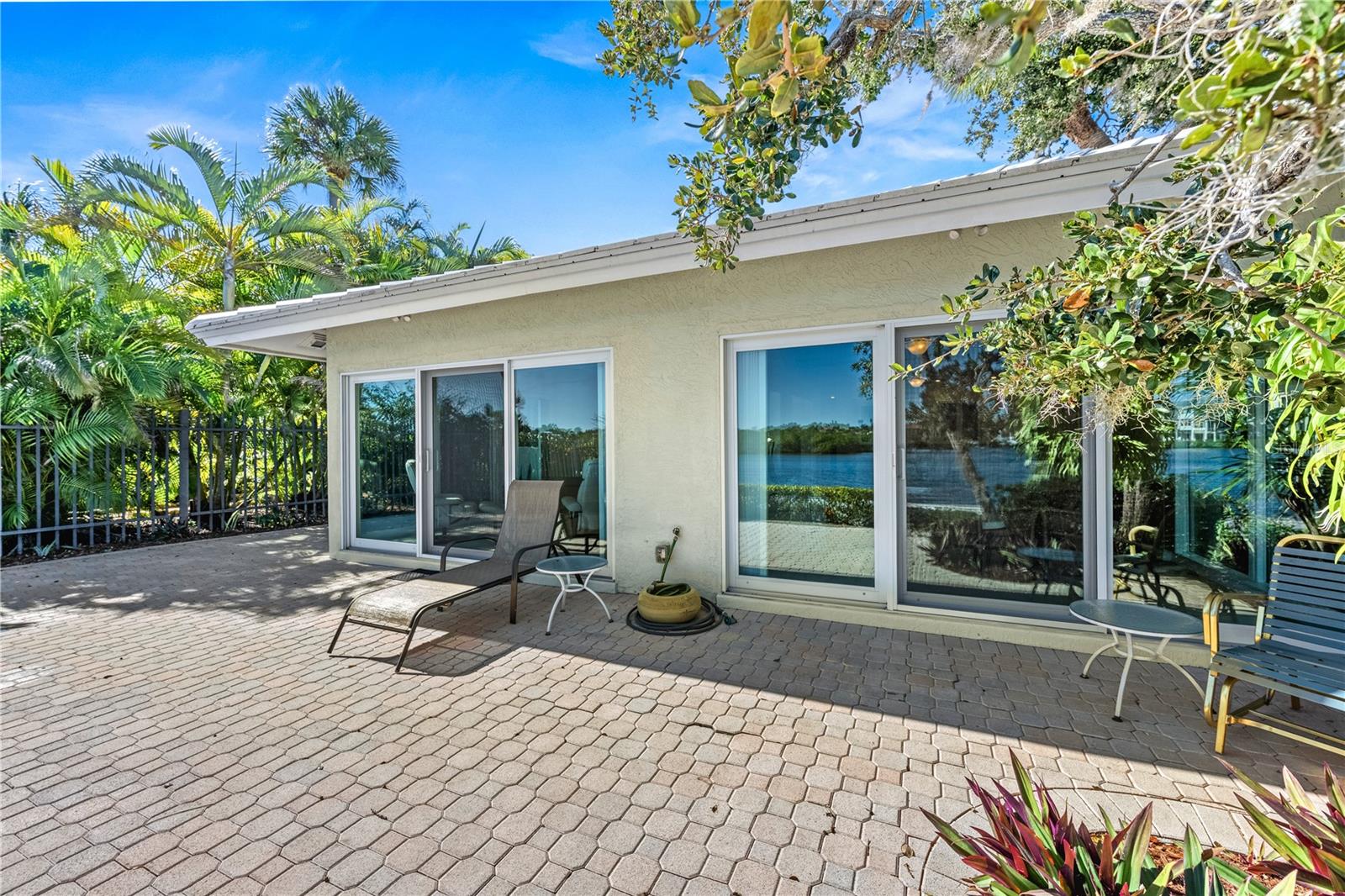 POLYNESIAN GARDENS - Residential