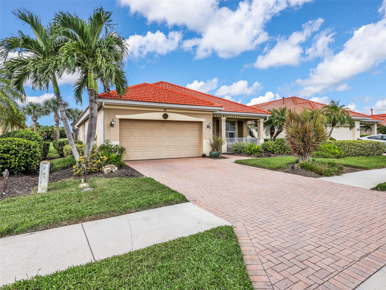 194 TREVISO COURT, NOKOMIS, FL, 34275 2 194 TREVISO COURT