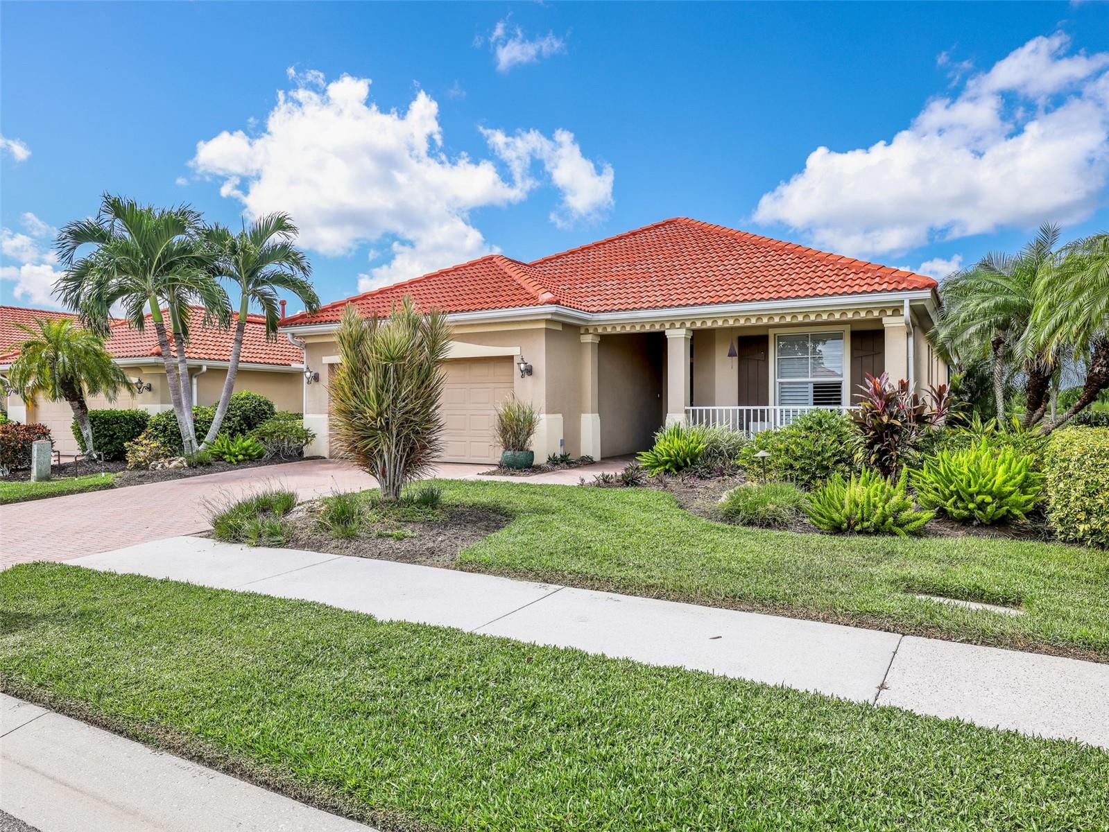194 TREVISO COURT, NOKOMIS, FL, 34275 3 194 TREVISO COURT