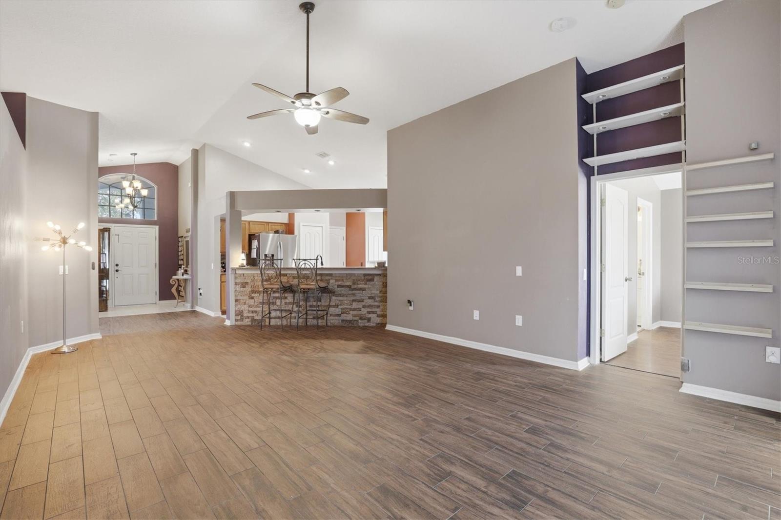 GRAND OAKS PH 02 UNITS 06 & 08 - Residential