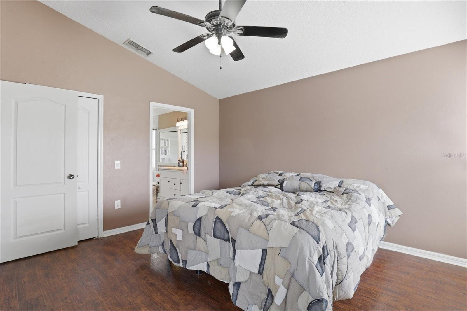 GRAND OAKS PH 02 UNITS 06 & 08 - Residential