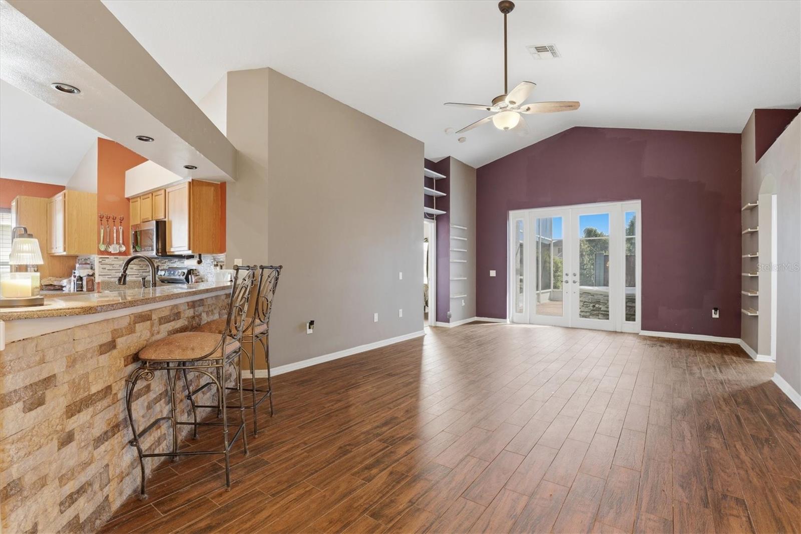 GRAND OAKS PH 02 UNITS 06 & 08 - Residential