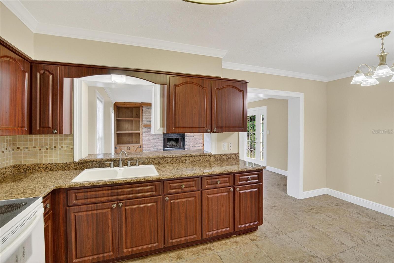 OAKWOOD VILLA - Residential