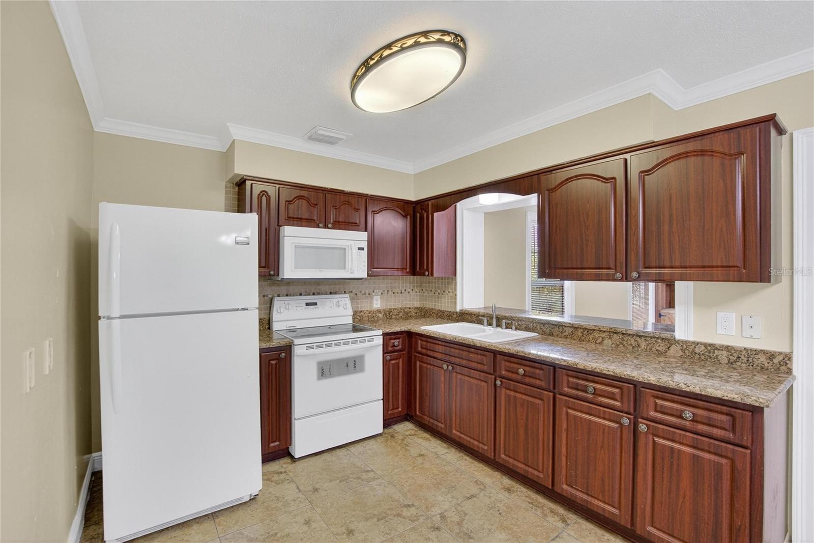 OAKWOOD VILLA - Residential