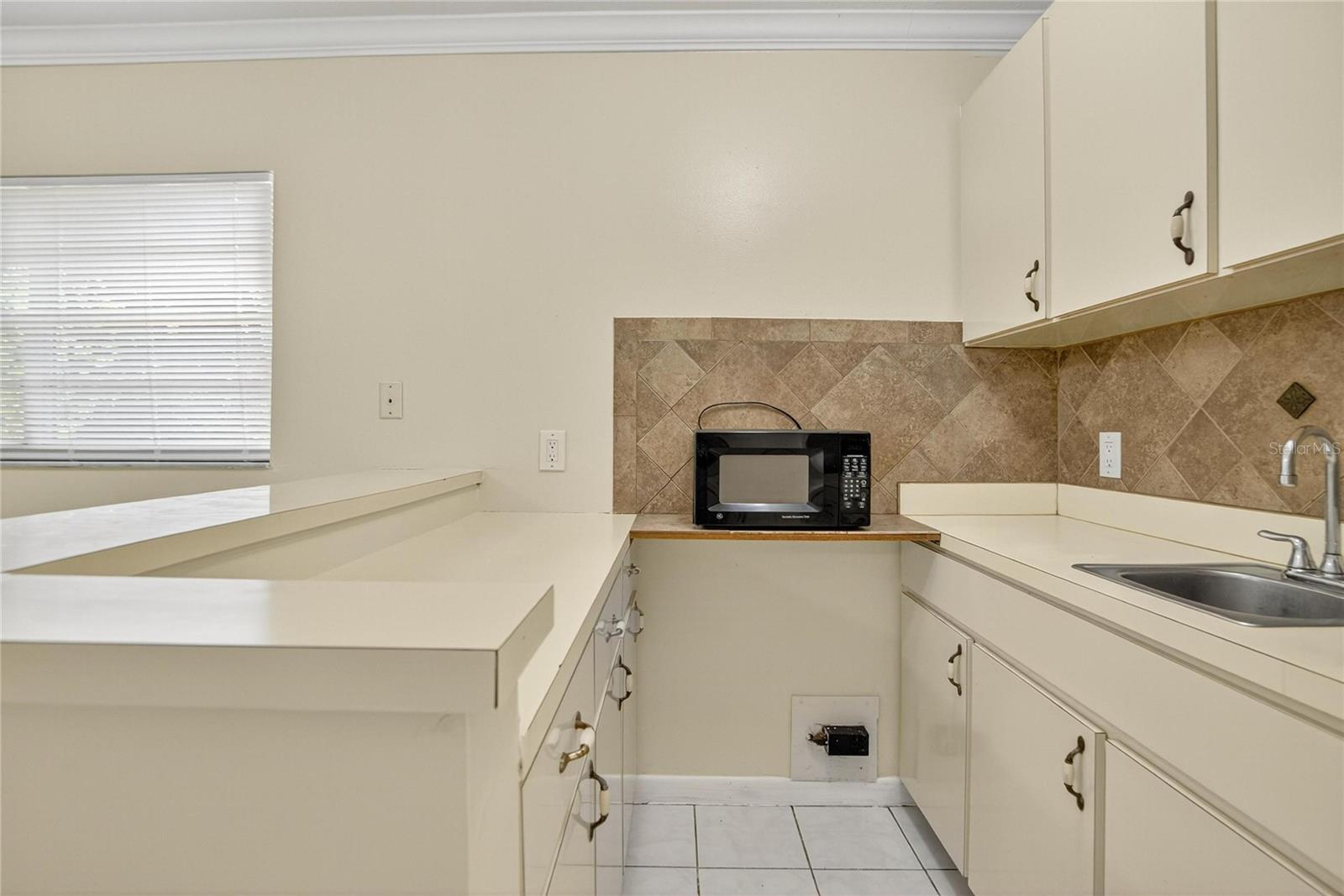 OAKWOOD VILLA - Residential