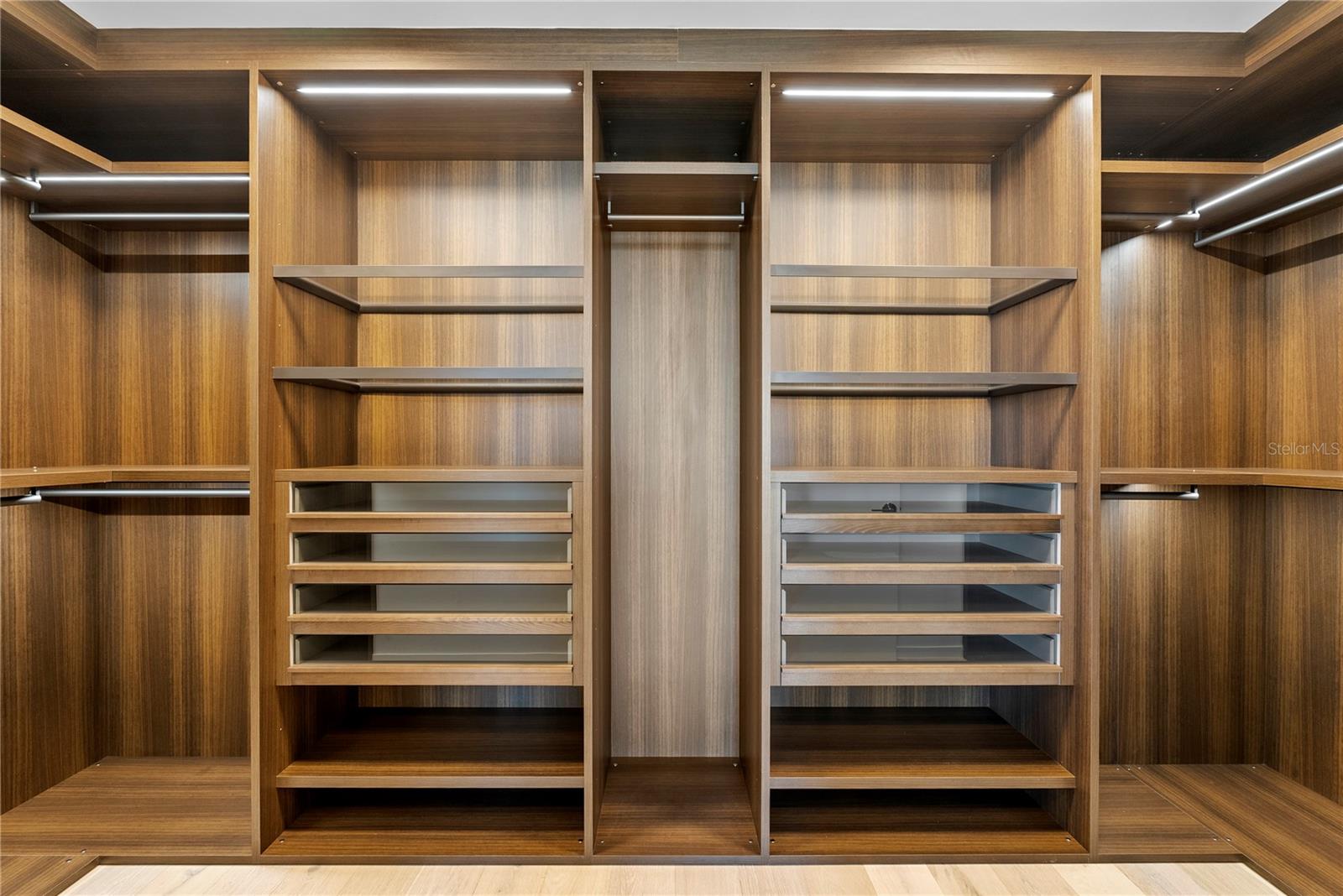 SERENA BY THE SEA CONDO - Residential