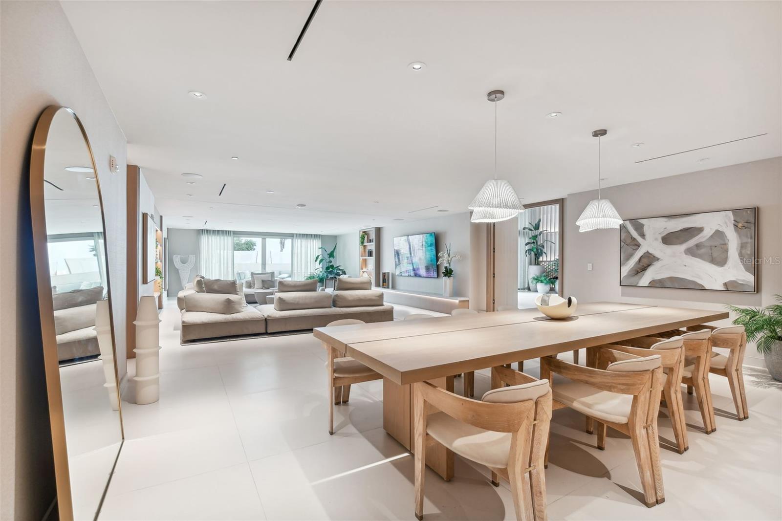 SERENA BY THE SEA CONDO - Residential