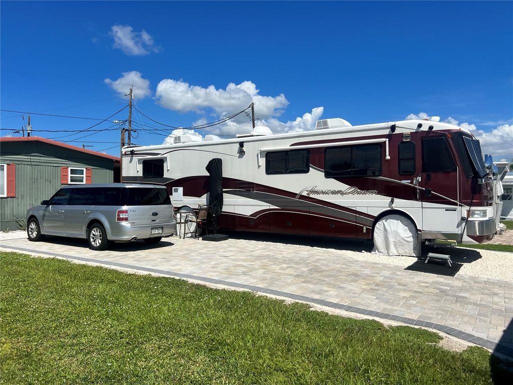 Photo of 94 Michigan Street, Palmetto, FL 34221 (MLS # A4673002)