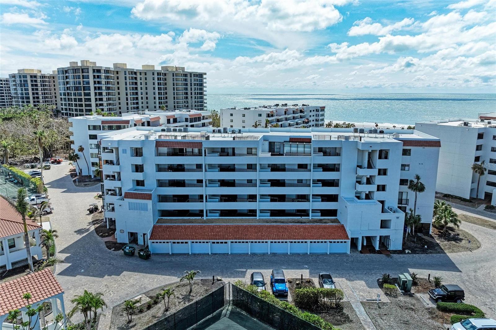1465 GULF OF MEXICO DRIVE 104