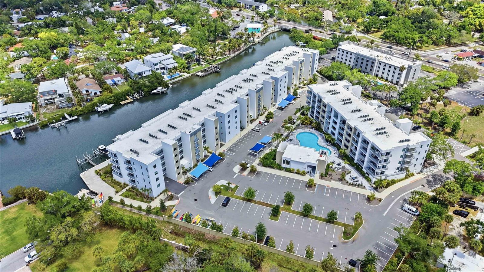 THE STRAND OF SARASOTA - Residential