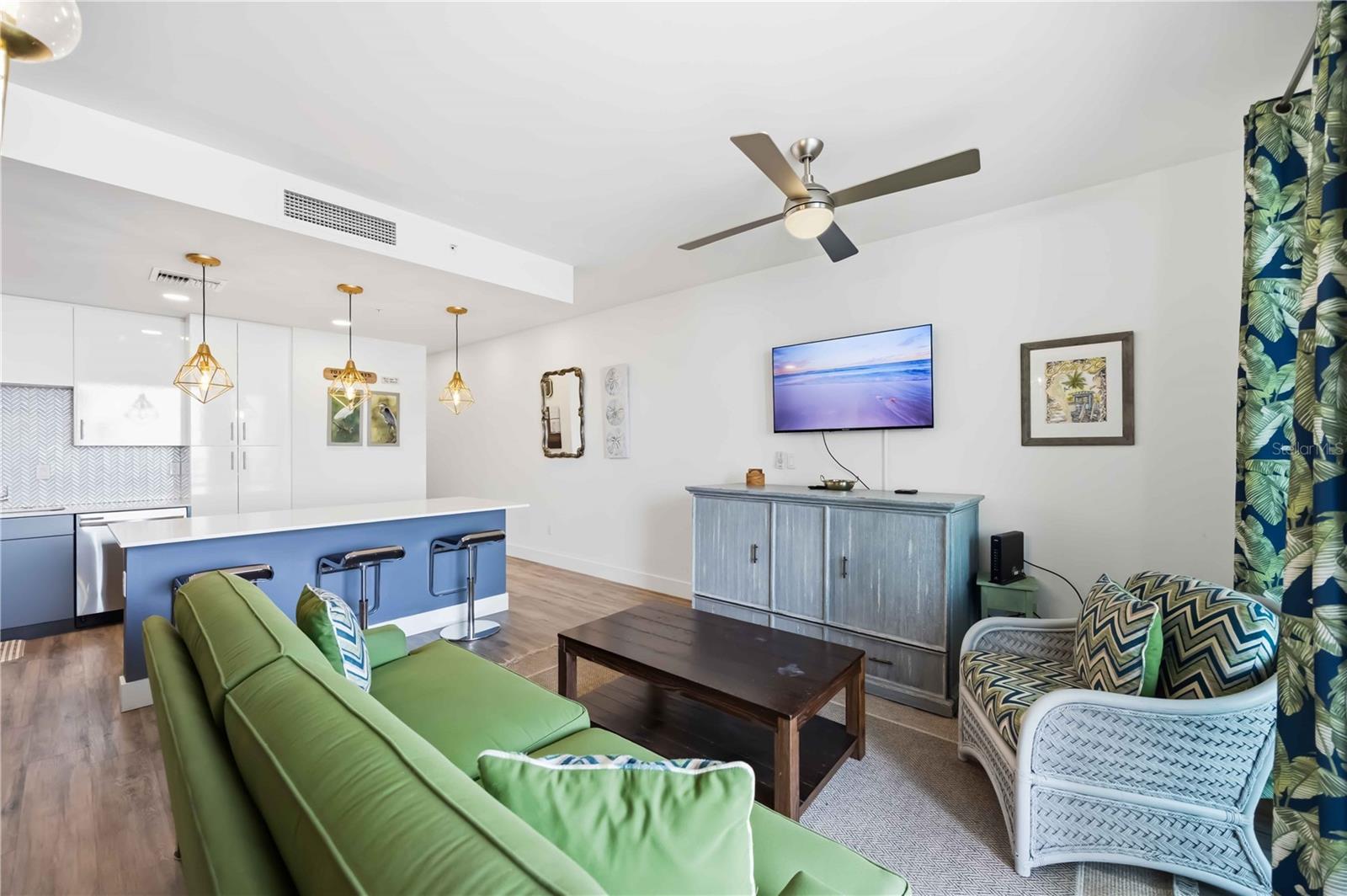 THE STRAND OF SARASOTA - Residential