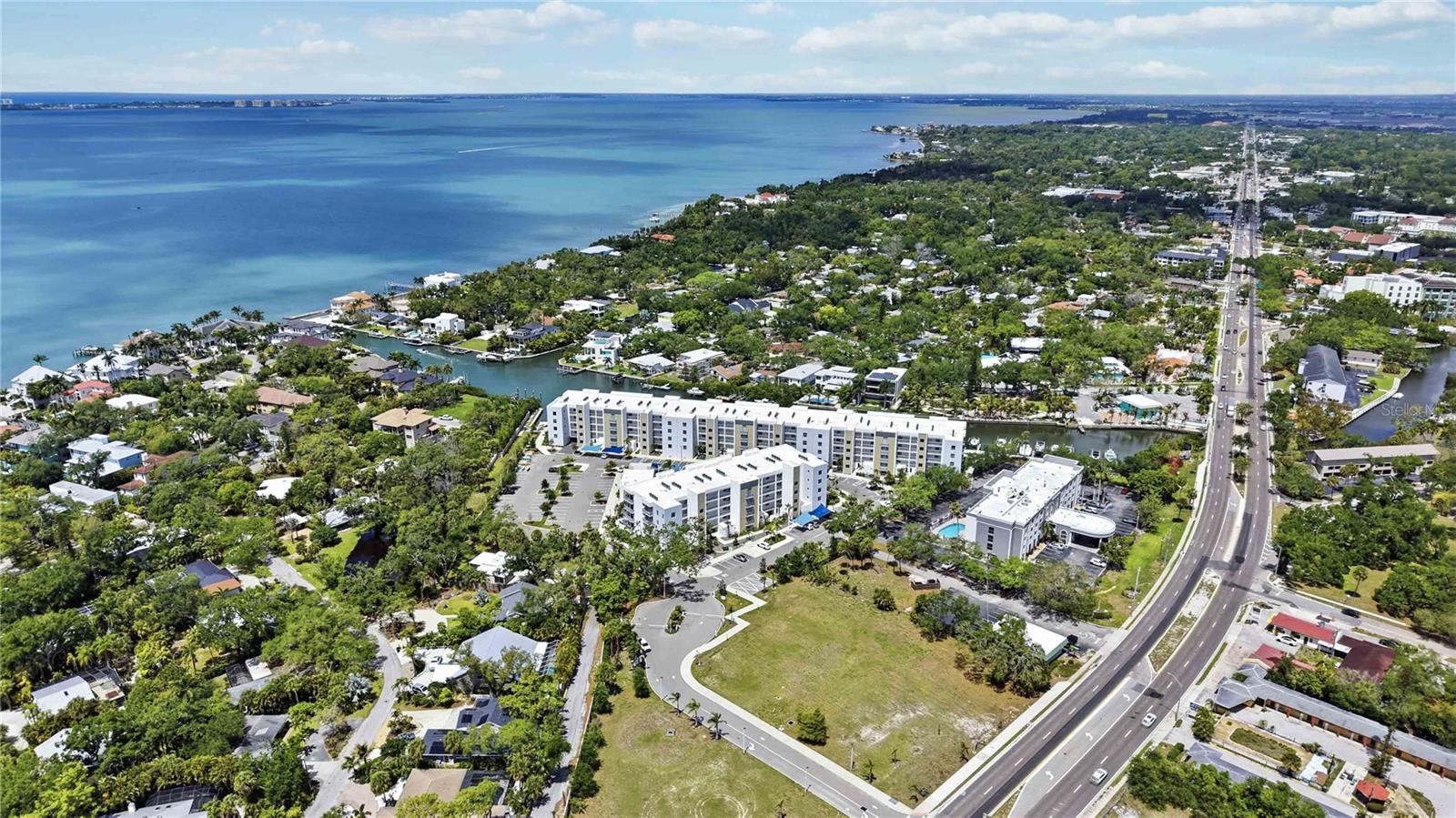 THE STRAND OF SARASOTA - Residential