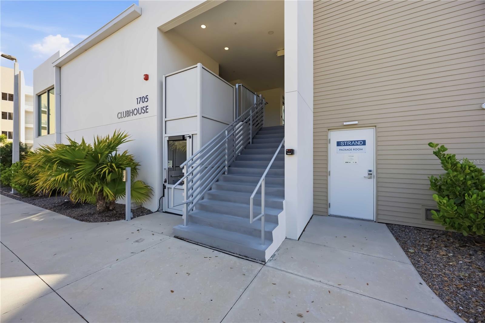 THE STRAND OF SARASOTA - Residential